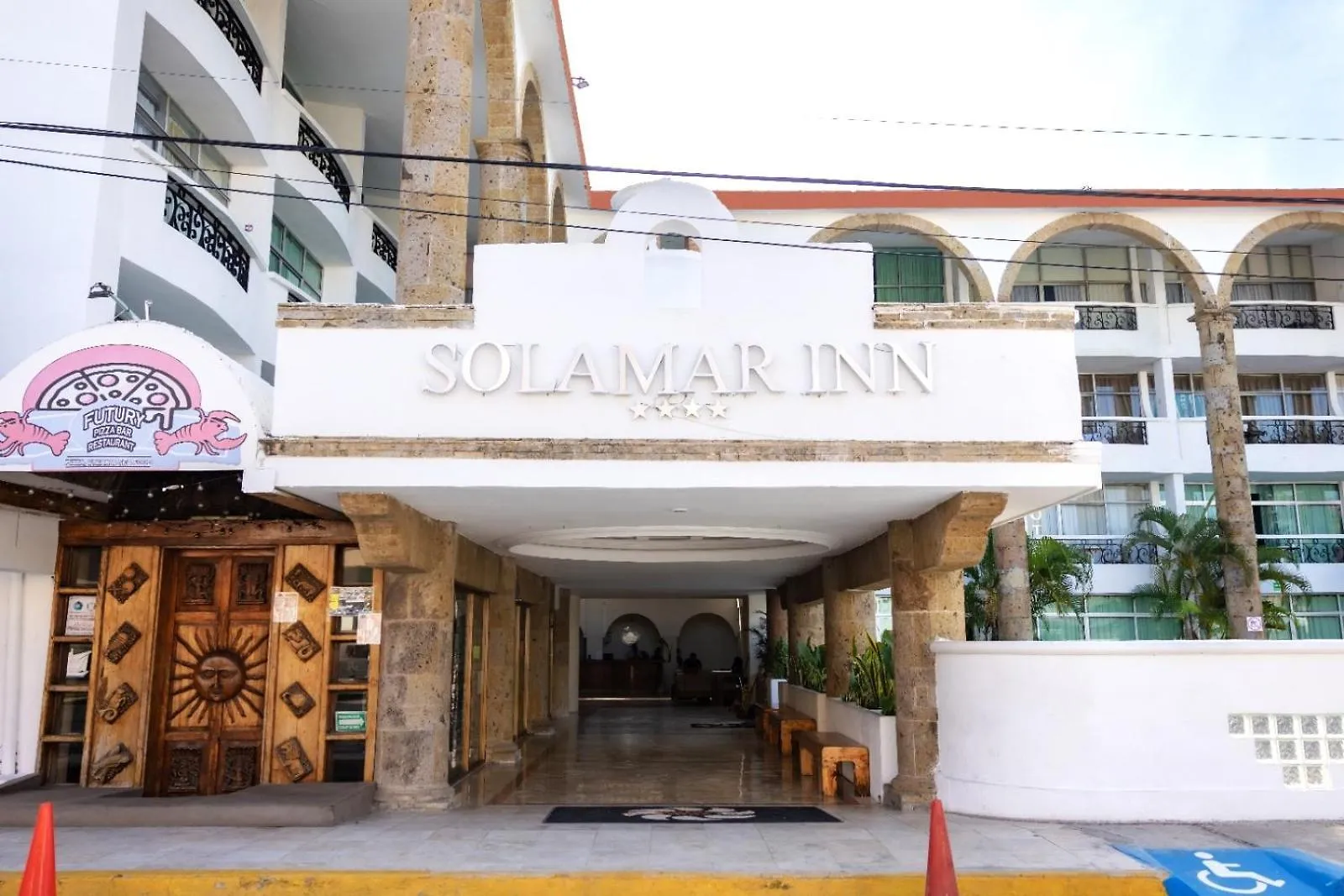 Solamar Inn 마사틀란 4*,